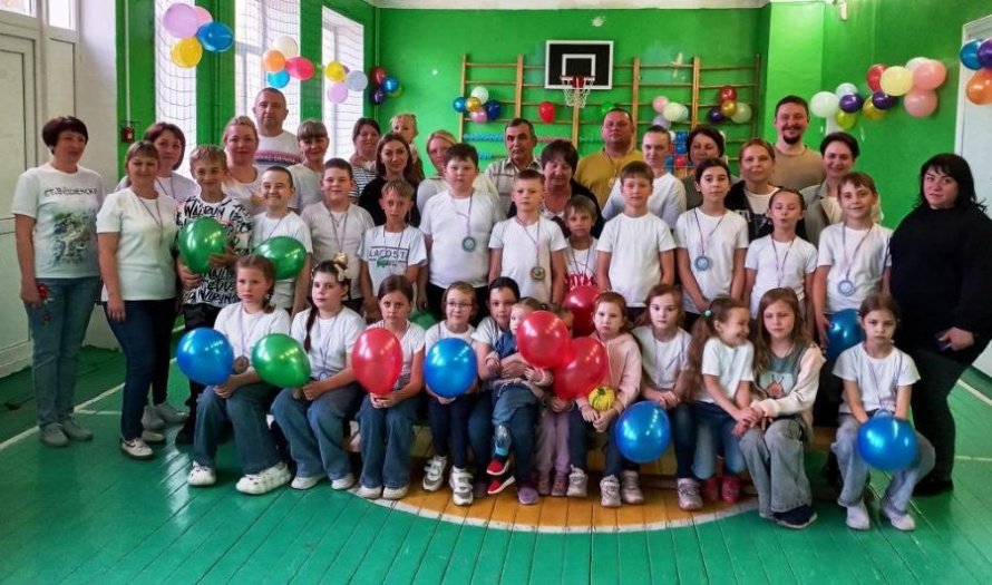 «Папа, мама, я – спортивная семья» семейный спортивный праздник