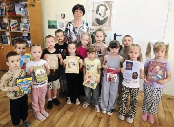 «В сказочном царстве Пушкина». Калининская сельская библиотека