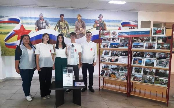 Фотовыставка и благотворительная акция «Своих не бросаем!»