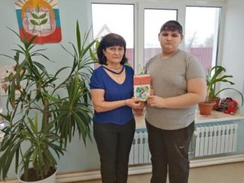 «Добрым людям – хорошие книги». Поповская сельская библиотека