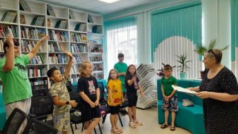 «С кузовком-лукошком по лесным дорожкам». Базковская сельская библиотека